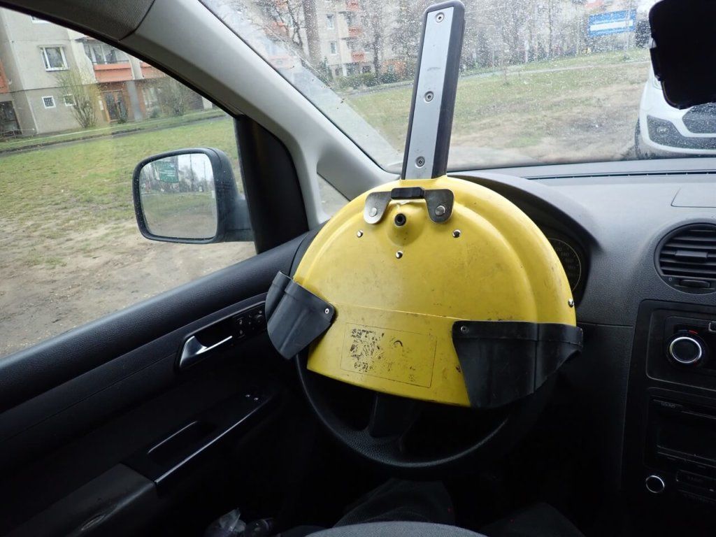 Így védi meg az autódat az Autolook 2000 a feltöréstől 8 Autolook 2000
